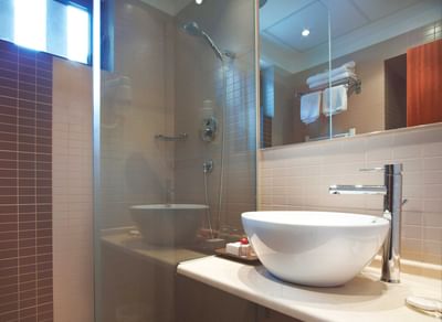 Baie la Ana Hotels Poiana în Poiana Brașov