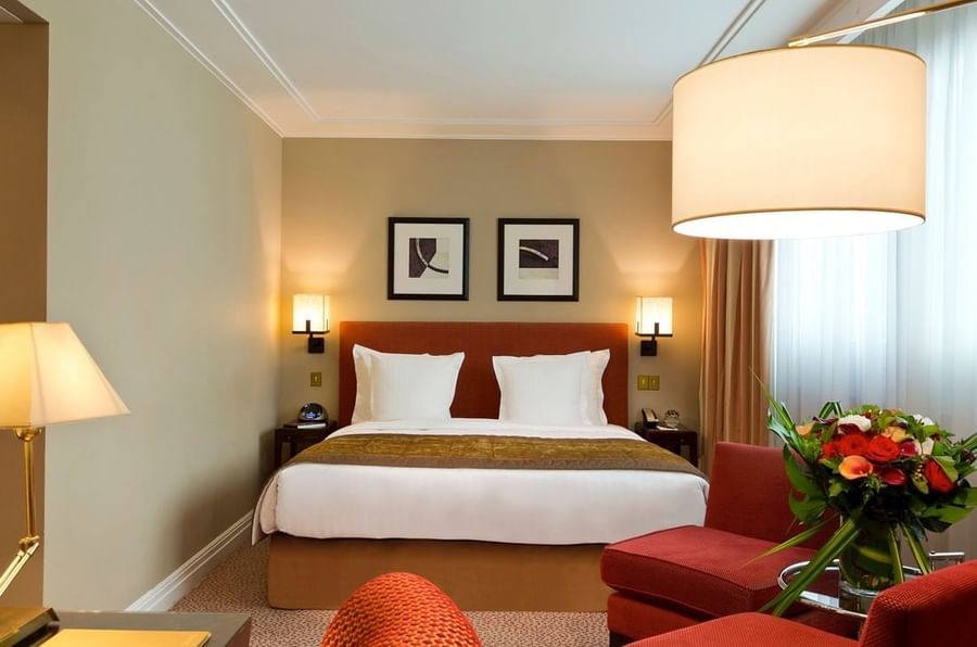 Chambre superieure de l'hôtel Warwick Paris