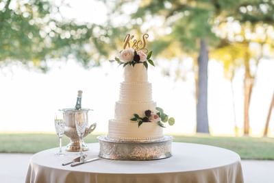 wedding cake