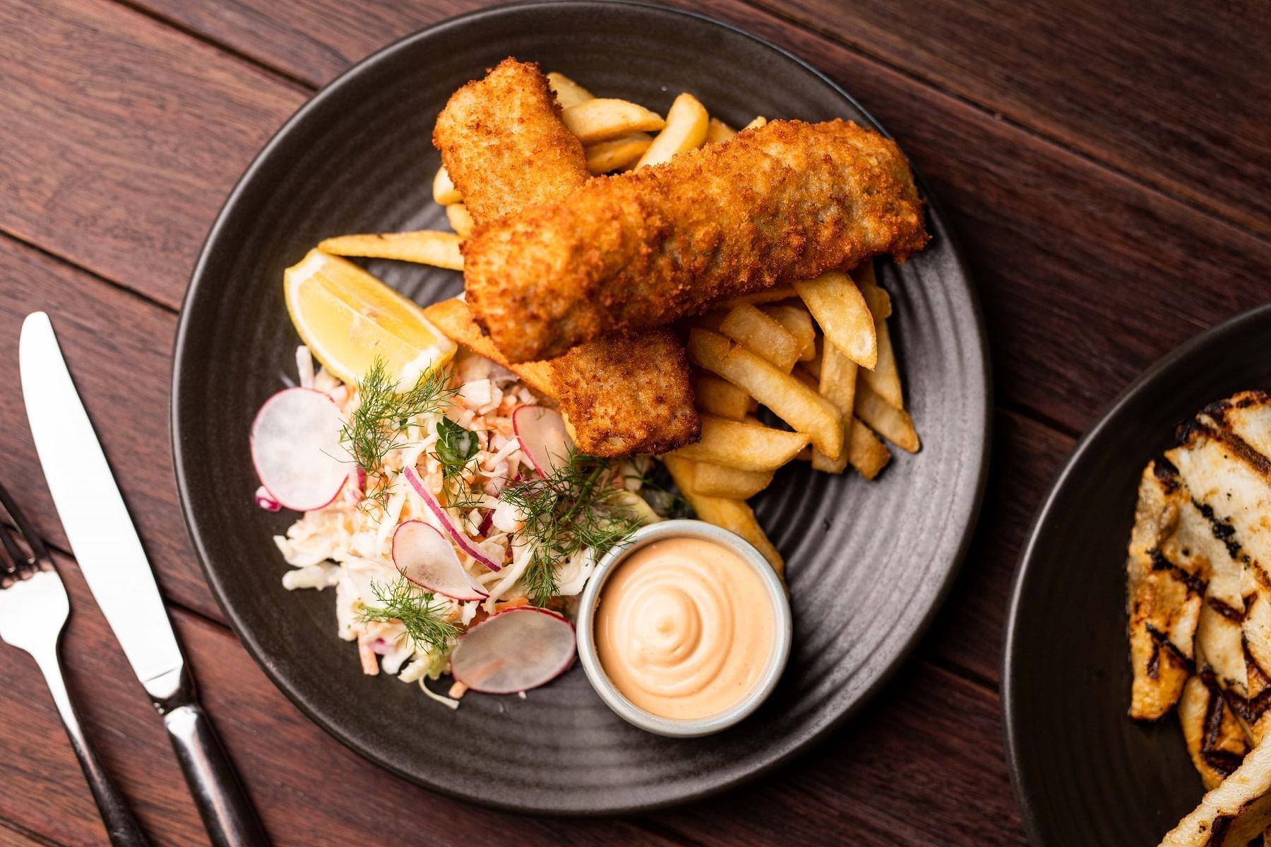 Hamers Bar & Bistro Relaxed Strahan Dining