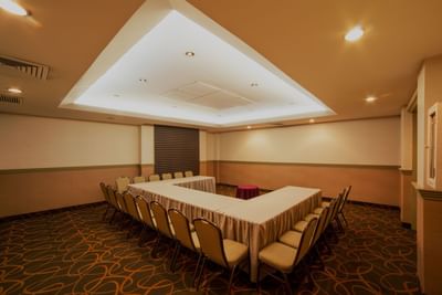 U-shaped table set-up in San Jose Hall at Araiza Hotel Palmira