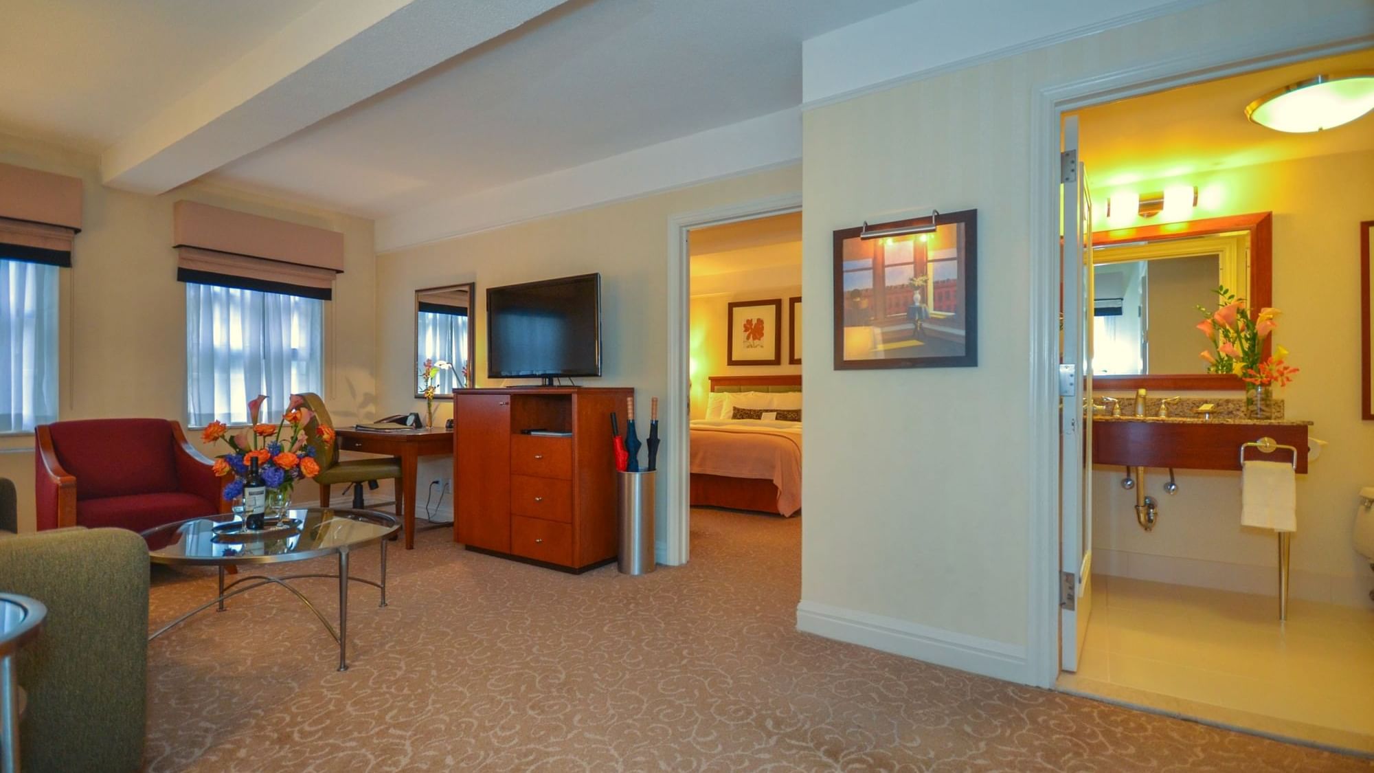 Premier Elite Suite with Queen bed with ½ bath San Carlos Hotel
