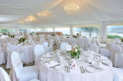 Table arranged for a wedding at Manteo Resort Waterfront
