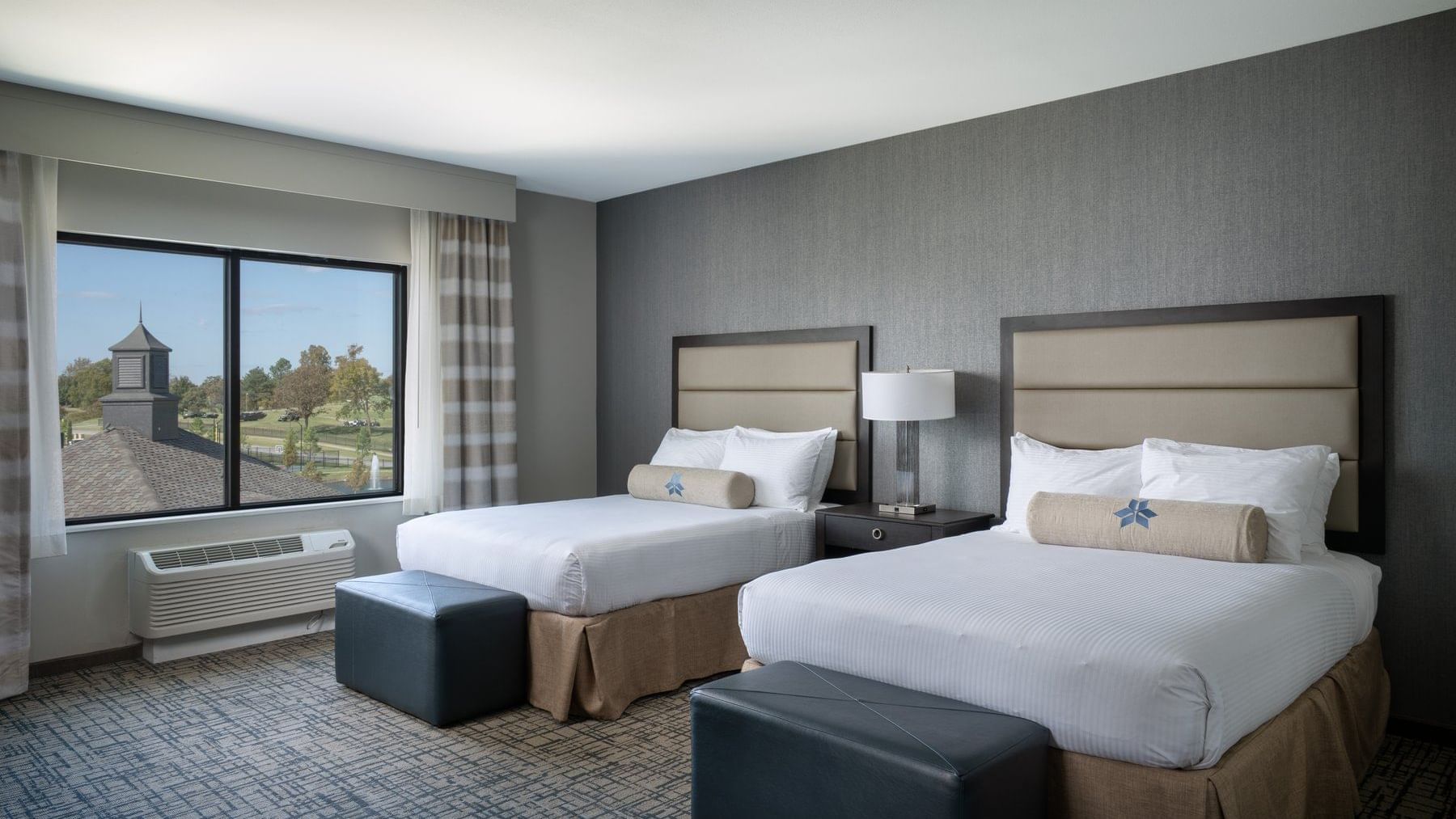 Double Queen Suite Balcony