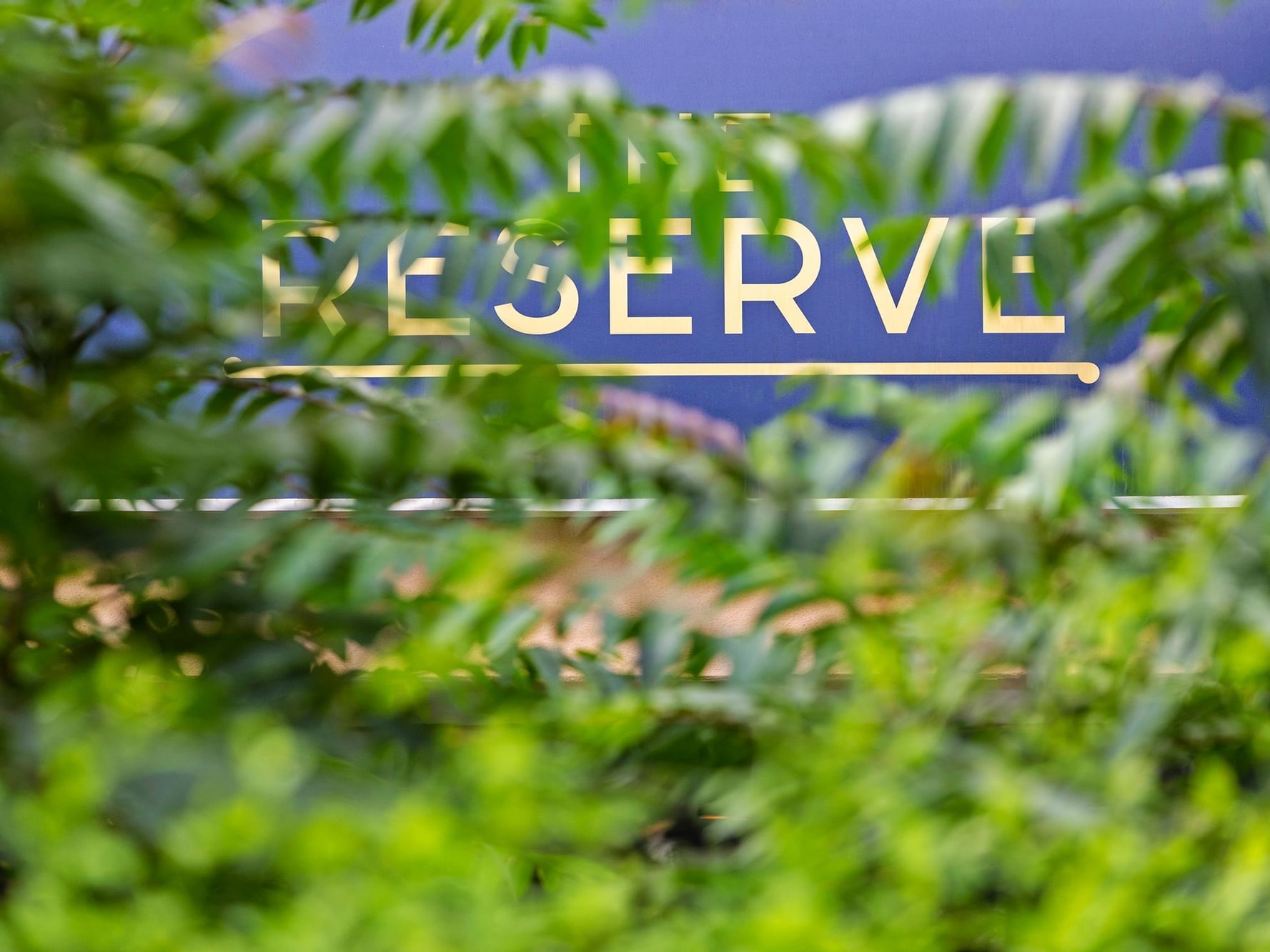 The Reserve Restaurant | Dining at Amora Hotel Riverwalk Melbourne