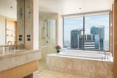 Bathtub & vanity area in Executive Suite at Amora Hotel Sydney
