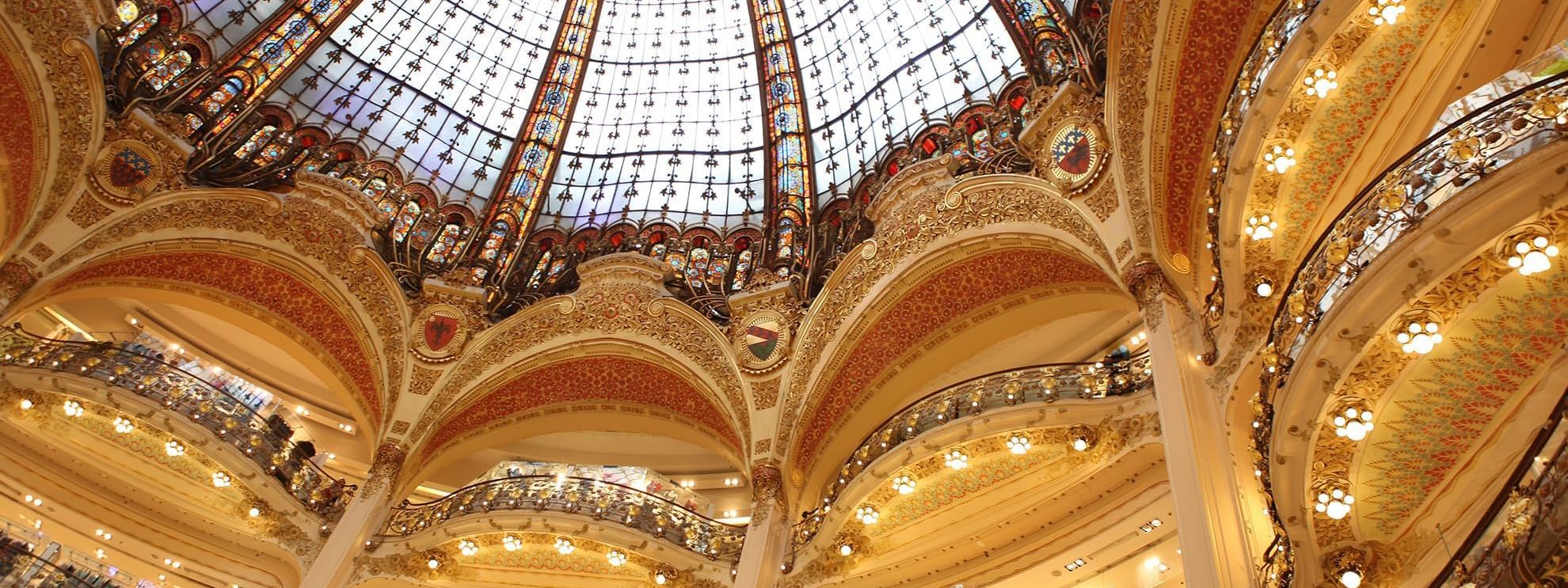 Galeries Lafayette ceiling near Hôtel Westminster - Paris