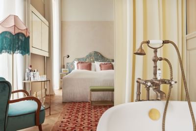 View of the bedroom with bathroom at Hotel Motto Vienna