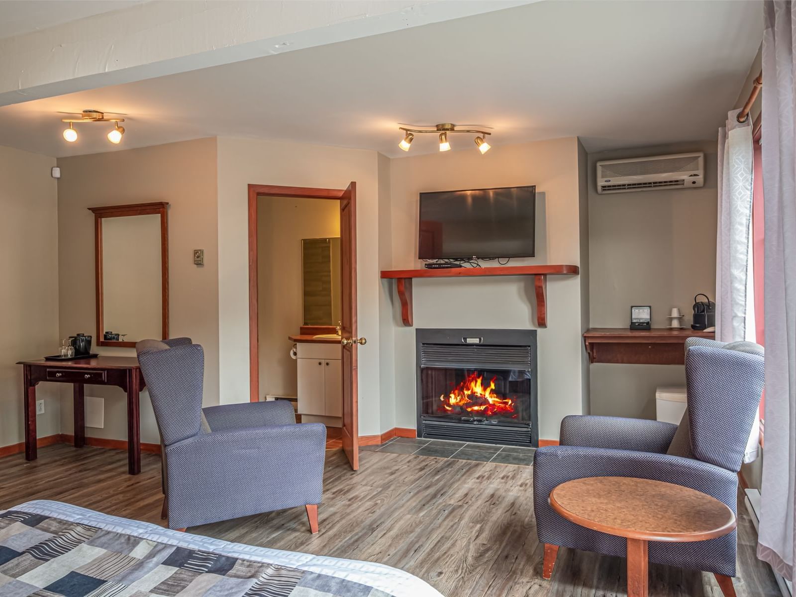 Living room & fireplace in Chalet 609 at Mont Gabriel Resort