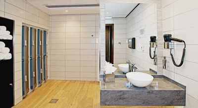 The locker rooms and the shower area at the Sandman Signature Lo