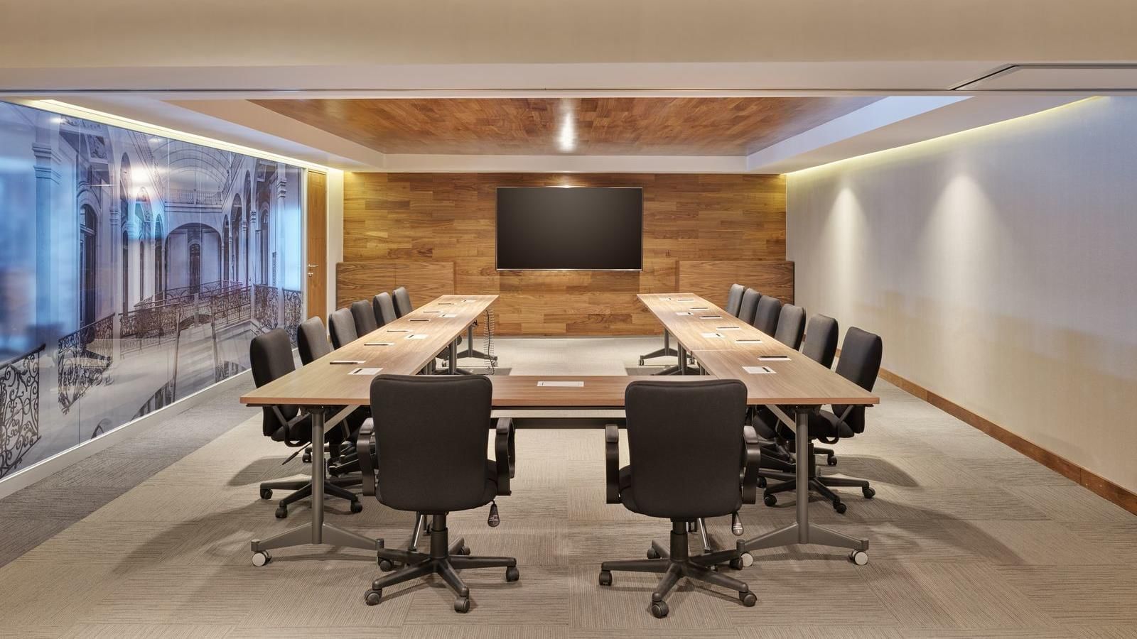 executive-meeting-room-b-result-wide