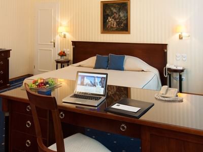 Room at Ambassador Hotel in Vienna