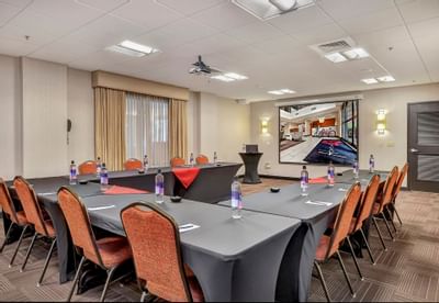 U shape conference room with projector & screen at Hotel 43.