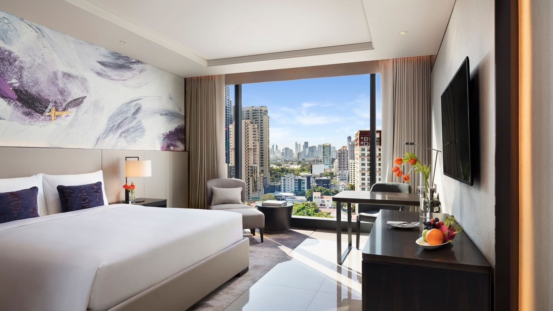 Executive Room in the City | Carlton Hotel Bangkok Sukhumvit