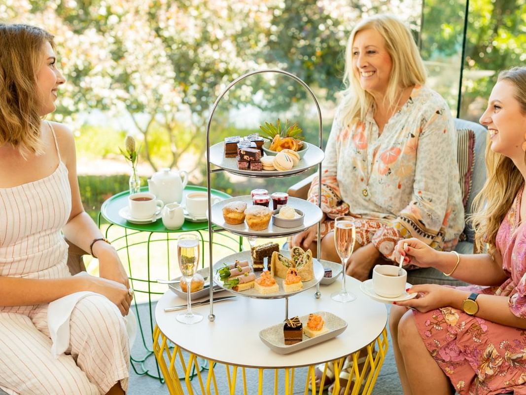 High Tea Pullman Magenta Shores Resort