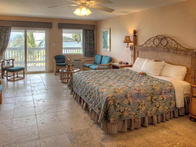 Deluxe room with king size bed at Tamarind Reef Resort