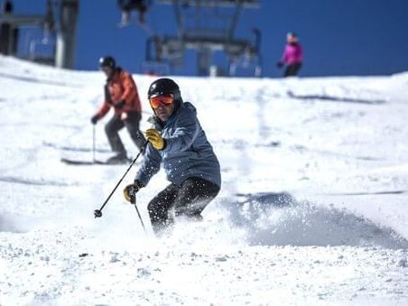 Skiers at Whiteface Mountain near High Peaks Resort