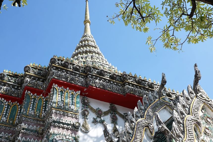 Wat pho, the largest Buddhist temple near U Hotels & Resorts