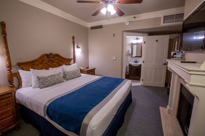 Comfy bed in 1-Queen Bed Room at Horton Grand Hotel