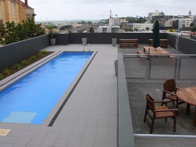 Auckland_Pool