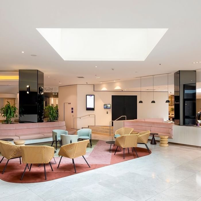 Lobby Area at Novotel Sydney International Airport