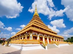 วัดหนองแวง (พระมหาธาตุแก่นนคร) - โรงแรมฮ็อป อินน์ ขอนแก่น โรงแรมราคาประหยัด ที่พักขอนแก่นในเมือง