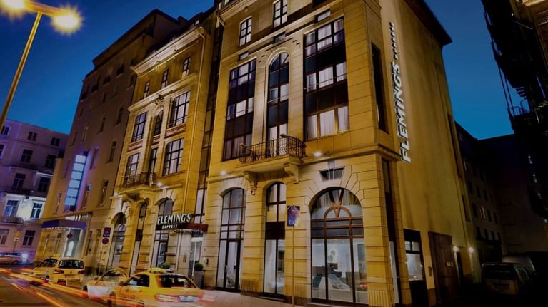 The front exterior view of Flemings Express Hotel Frankfurt