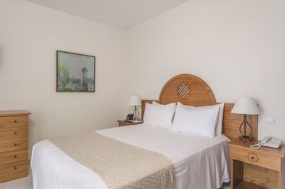 Sahara Sunset Two Bedroom Master Bed
