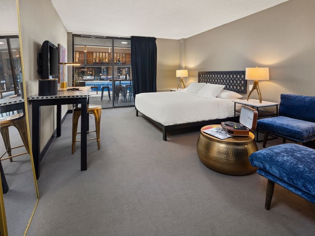 Single king room with hotel pool access
