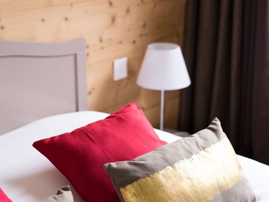 Closeup of Pillows in Chambre Confort at Le Kastelberg