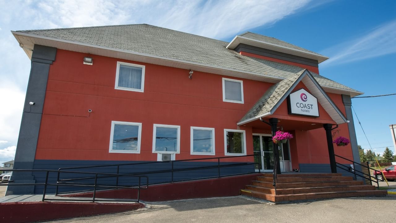 Exterior of Coast Fort St. John Hotel