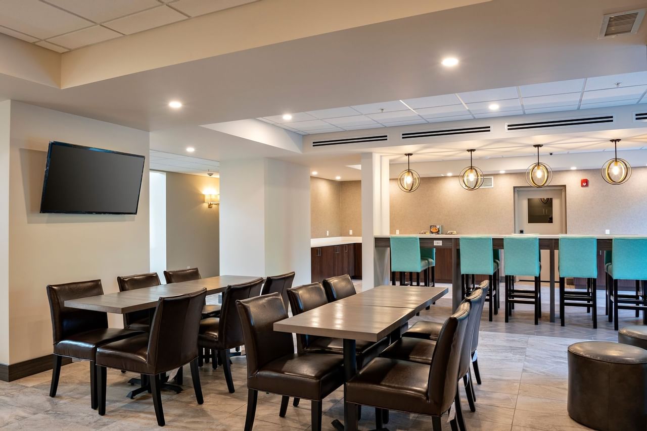 Coast Oliver Hotel - Breakfast Area(1)