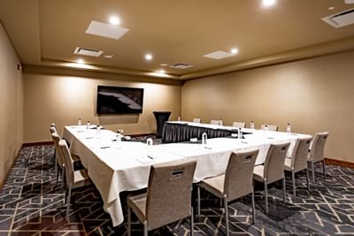 U shaped table setup in a meeting room at The Malcolm Hotel