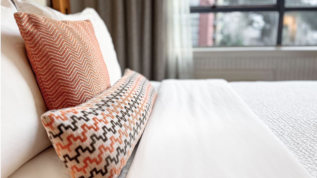 Hotel king bed with comfortable pillows