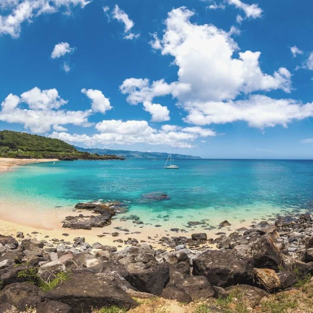 Landscape view of Waimea Bay near Waikiki Resort Hotel by Sono