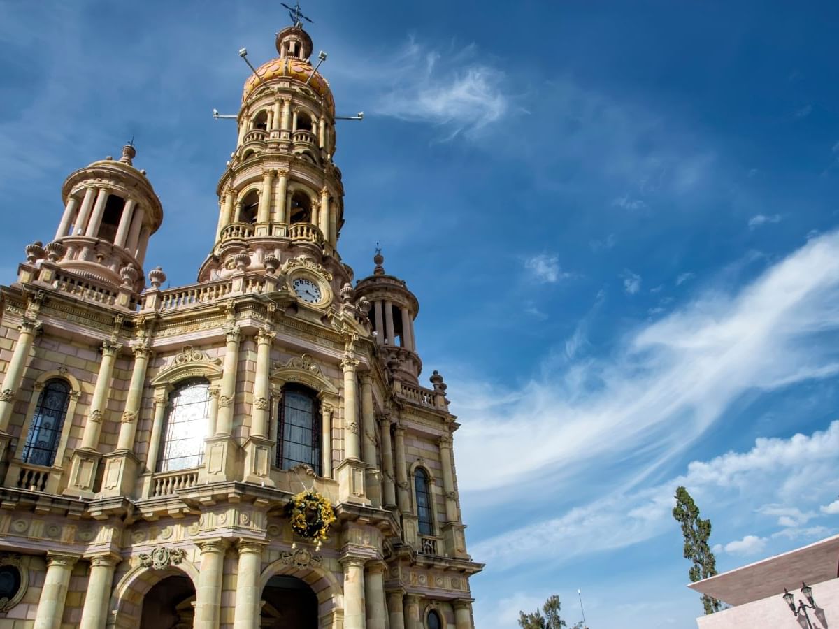 Temple of Saint Anthony near Grand Fiesta Americana