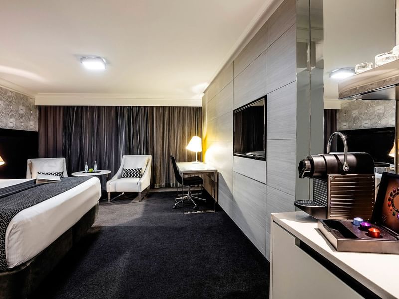 Executive King room at Pullman Brisbane King George Square