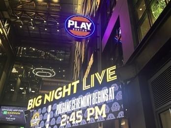 A neon sign displaying 
