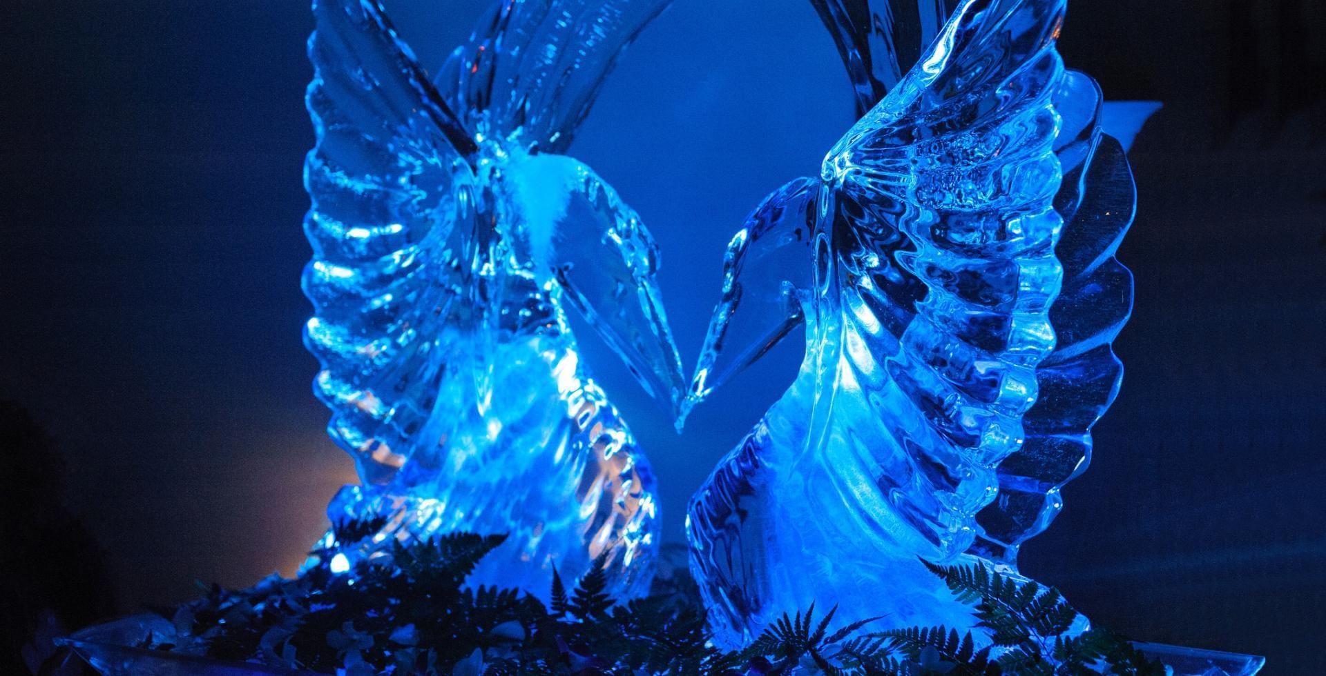 Christmas Parties Berkshire featuring Ice sculpture at Fire and Ice Christmas Themed Party