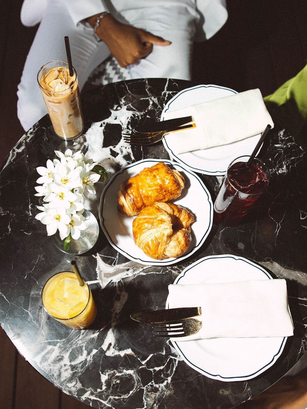 Coffee + Cocktails Gansevoort Al Fresco