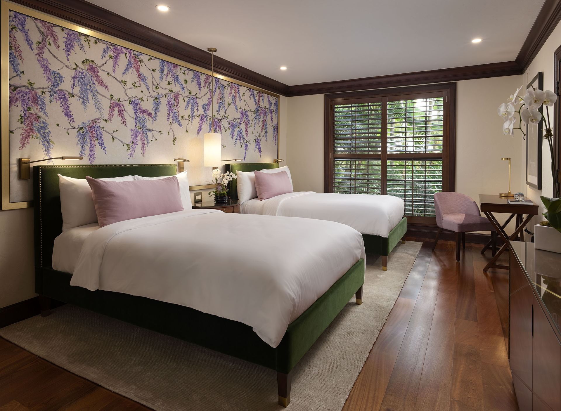 Twin beds in guest room at Brazilian Court