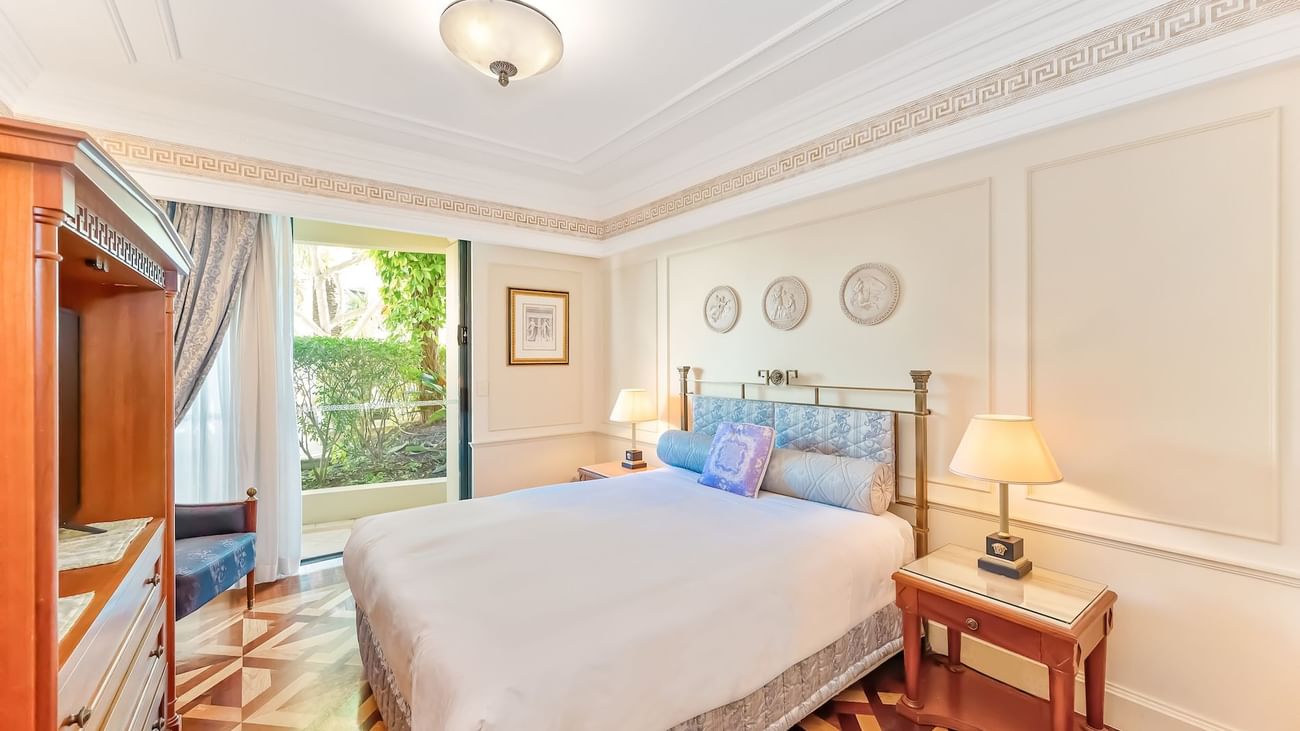 Three Bedroom Plunge Pool Condominium at Imperial Gold Coast