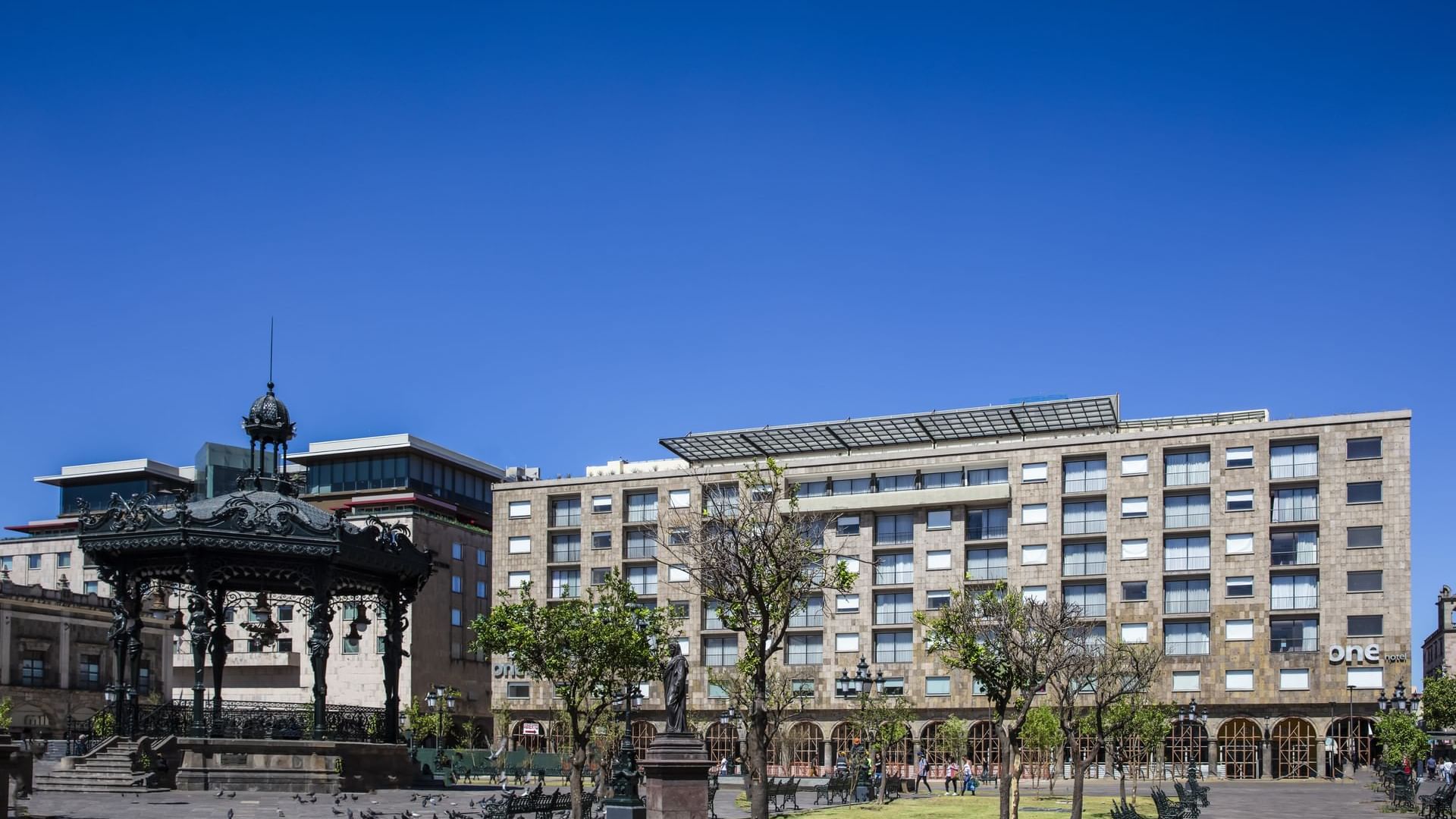Exterior View of One Guadalajara Centro Histórico