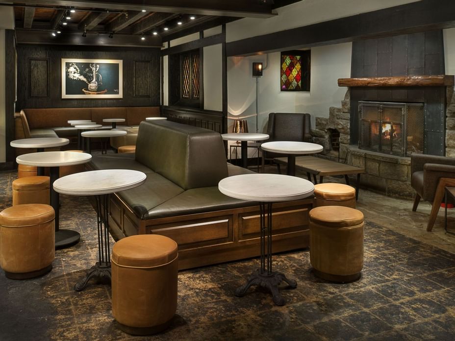 Starbucks Cheshire Inn St. Louis