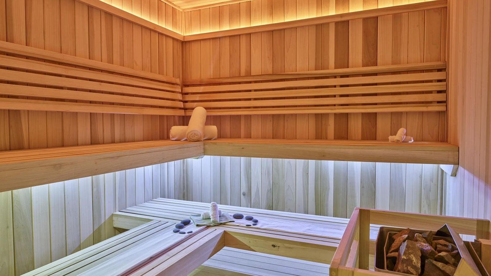 Interior de Sauna en un spa en FA Hacienda Galindo Resort & Spa