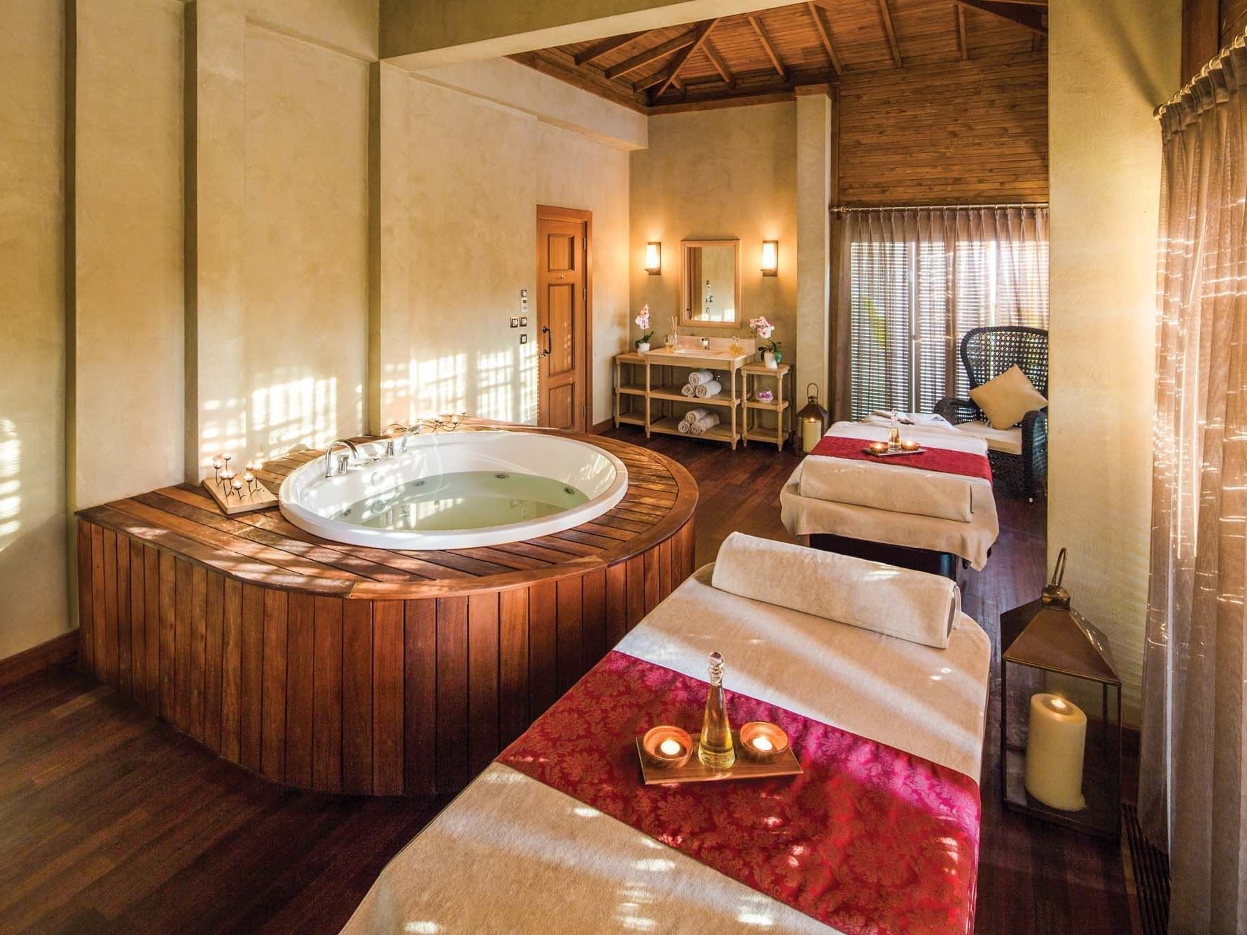 Massage beds and jacuzzi in Spa Suite at Titanic Deluxe Golf Belek