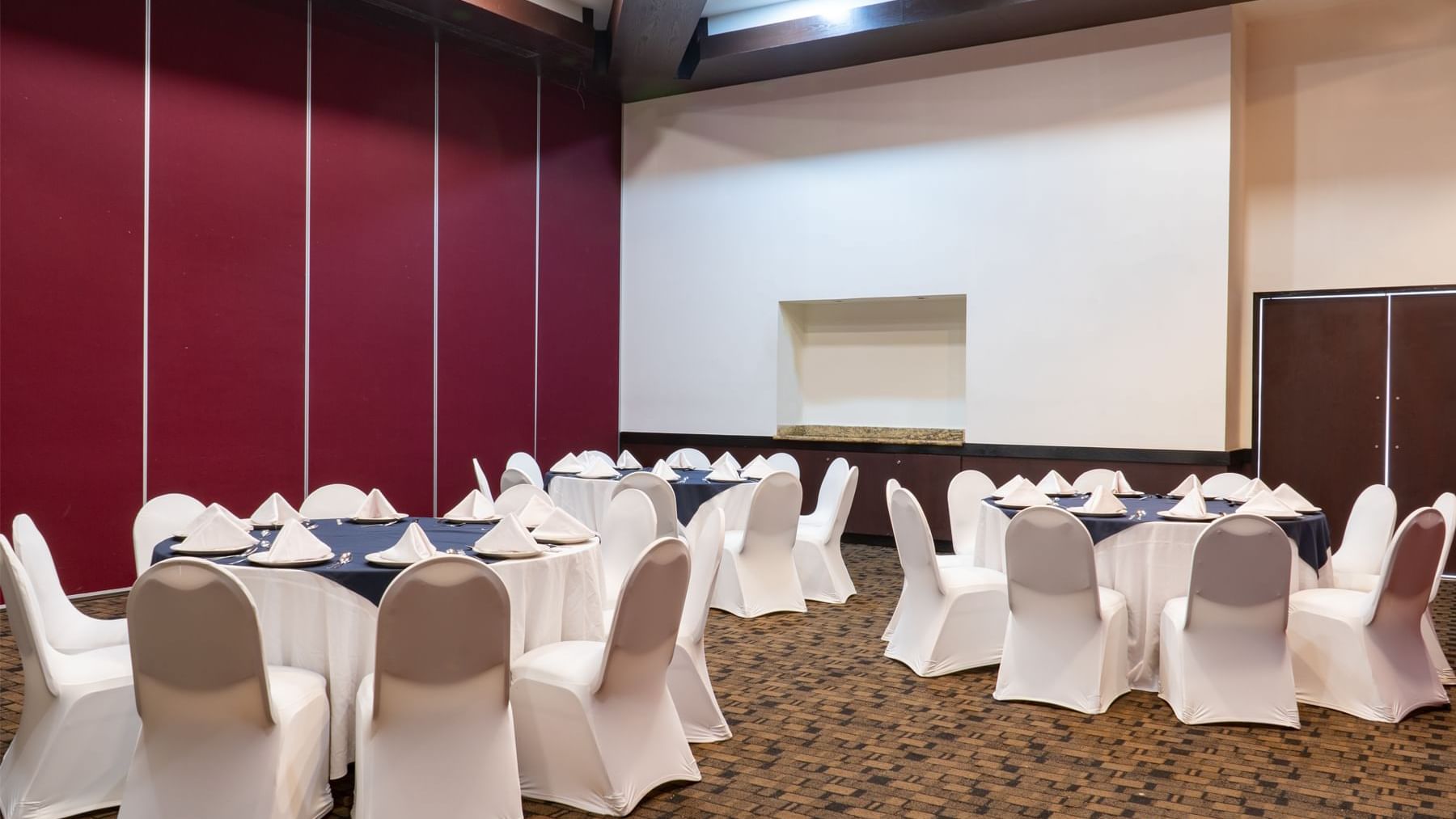 Salon_Montaje_Banquete