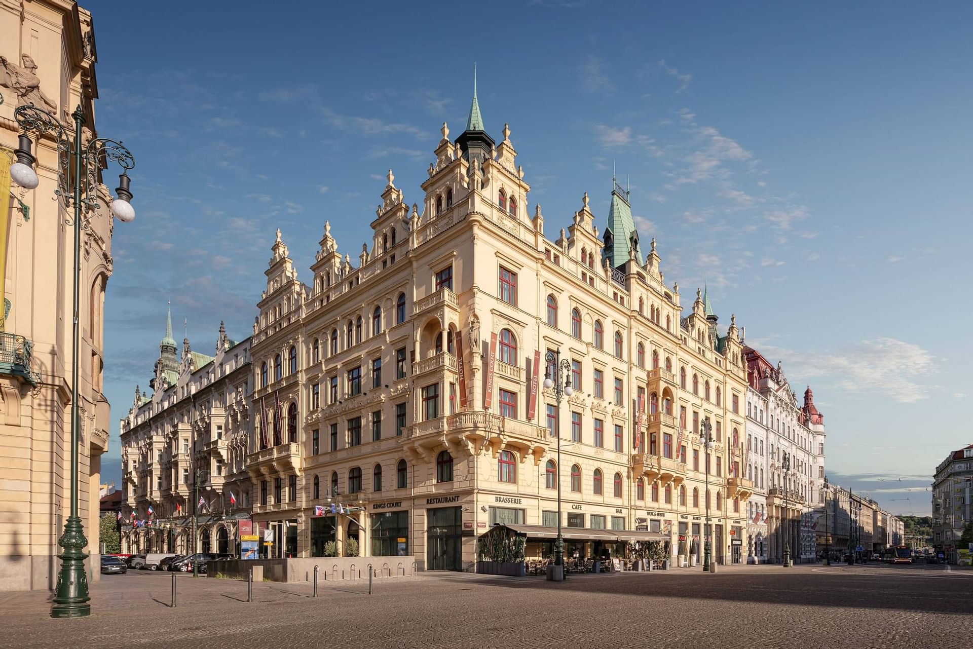 Luxury hotel in Prague Hotel KINGS COURT Luxury hotel in Prague Hotel KINGS COURT