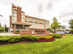 Exterior View - Monte Carlo Inn Vaughan Suites