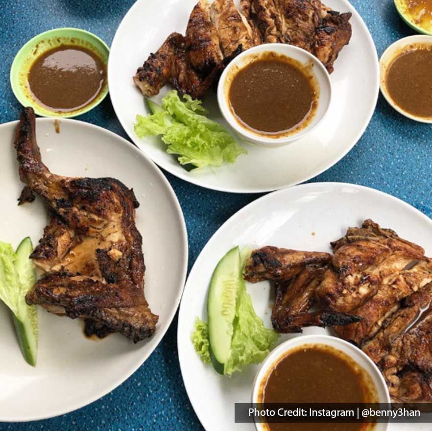 Malaysia port dickson local food ayam bakar station roasted chicken on plates